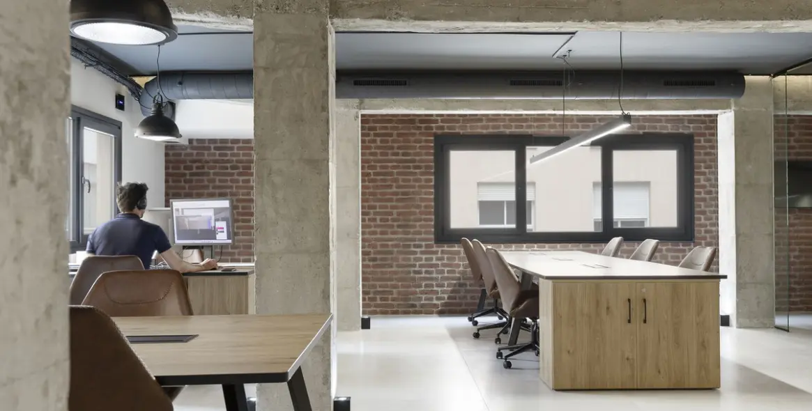 Long-term rent of office in Soho 1