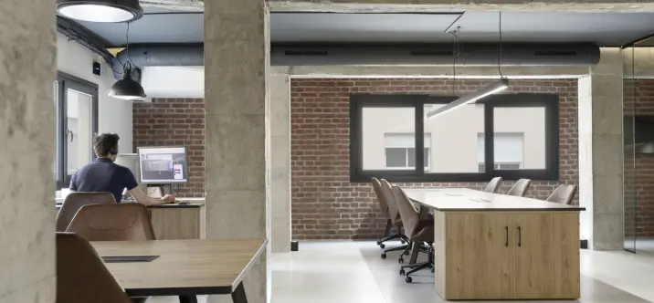 Long-term rent of office in Soho 0