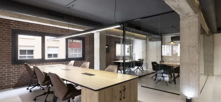 Long-term rent of office in Soho 1