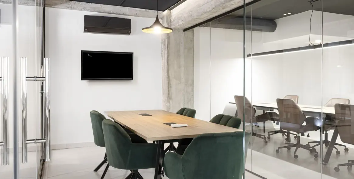 Long-term rent of office in Soho 7