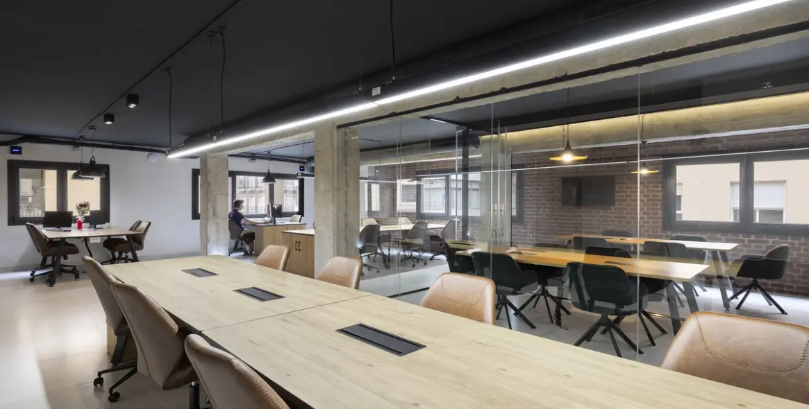 Long-term rent of office in Soho 18