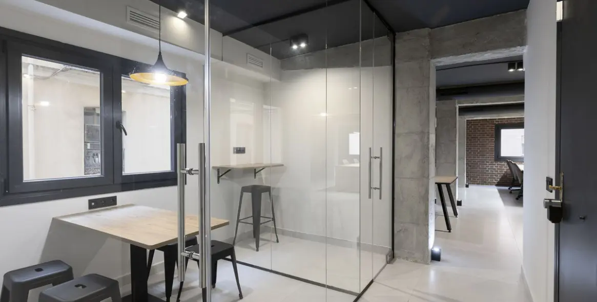 Long-term rent of office in Soho 37