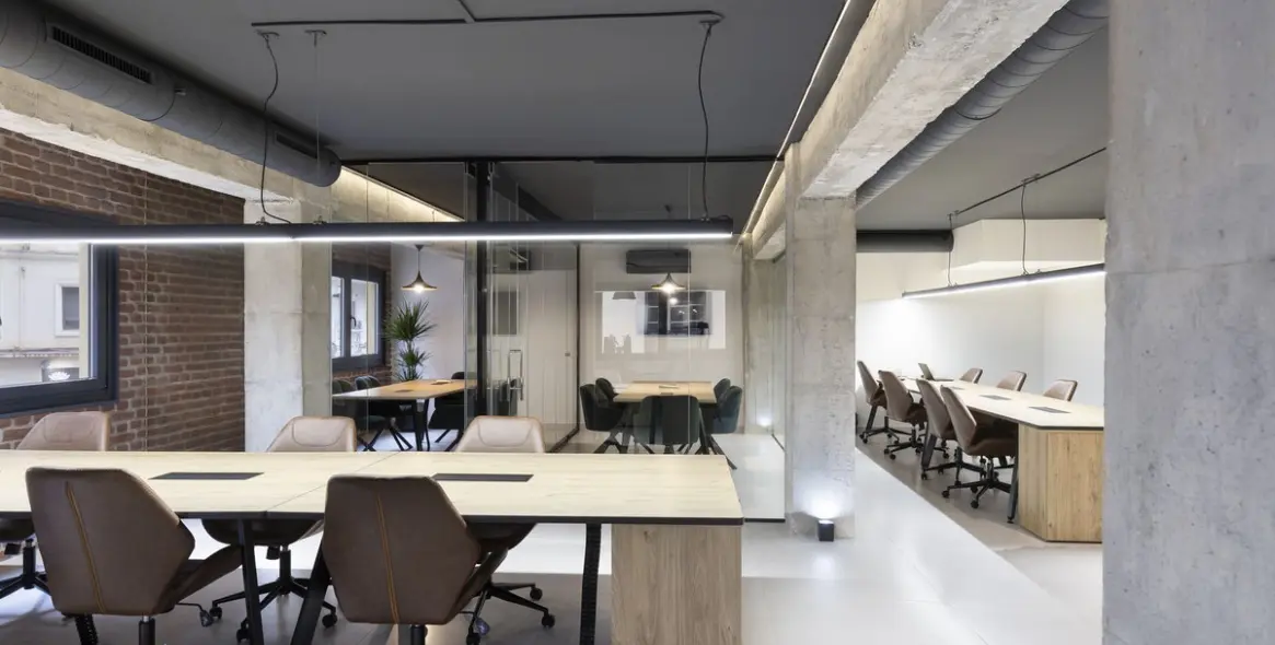 Long-term rent of office in Soho 38