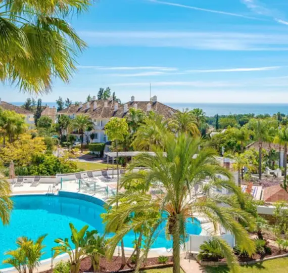 Middle floor apartment R5214469