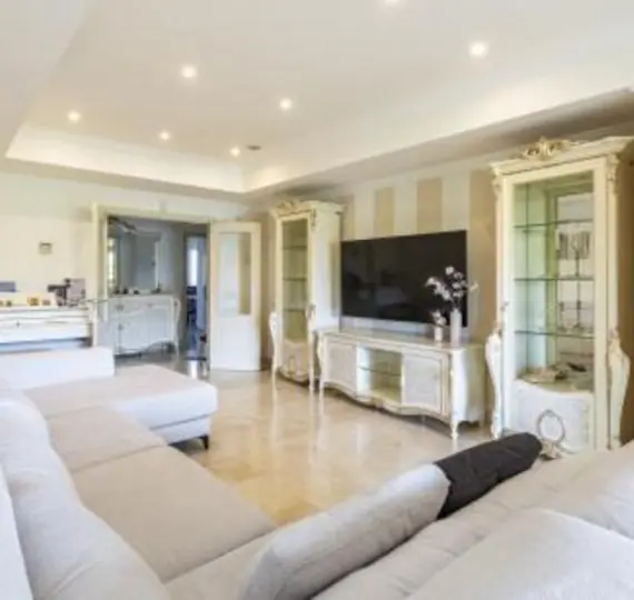 Middle floor apartment R5214469