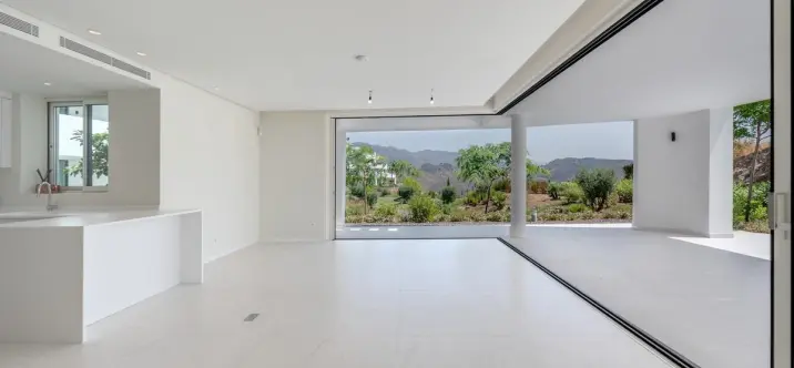 Апартаменты на первом этаже R5189383 0