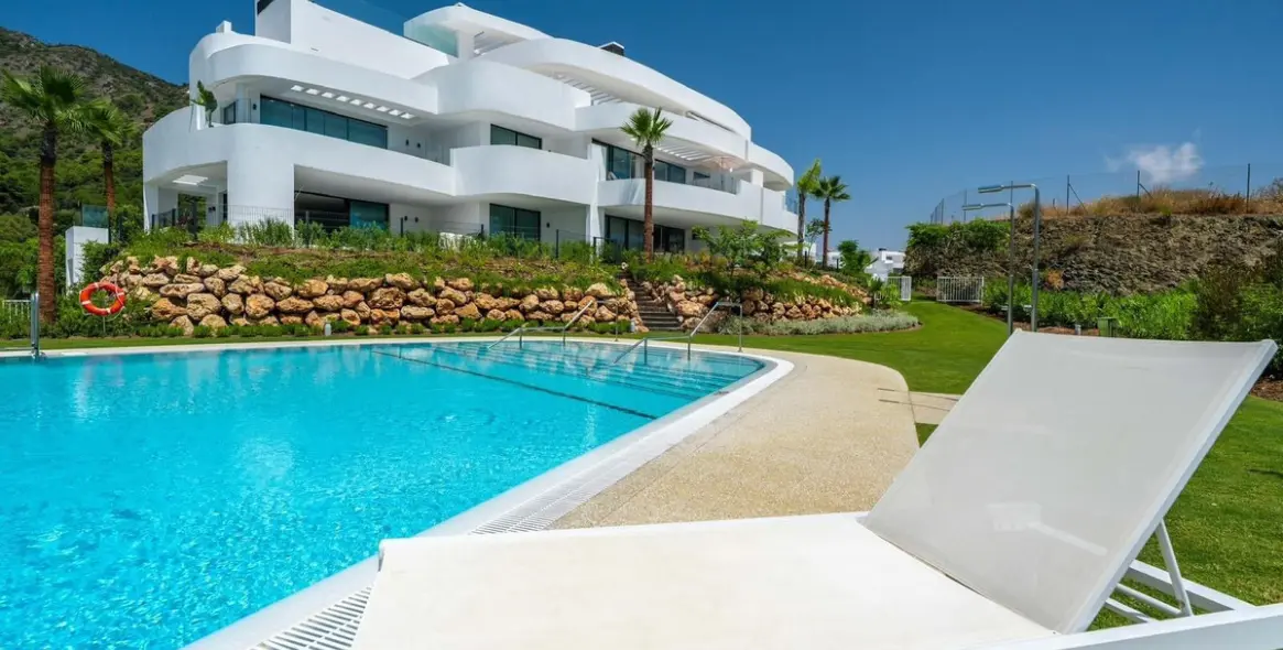 Долгосрочная аренда апартаментов на первом этаже в Marbella (район Marbella) 5