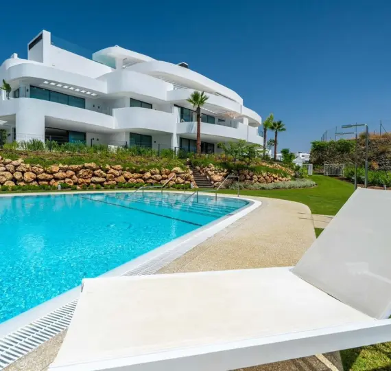 Апартаменты на первом этаже R5189383