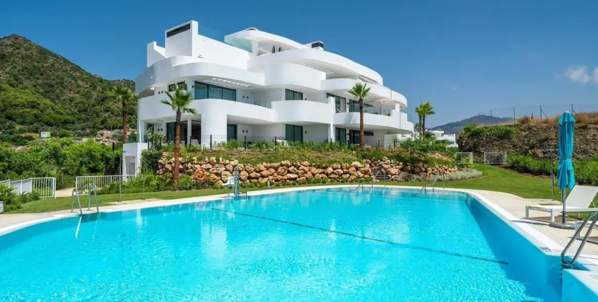 Долгосрочная аренда апартаментов на первом этаже в Marbella (район Marbella) 6