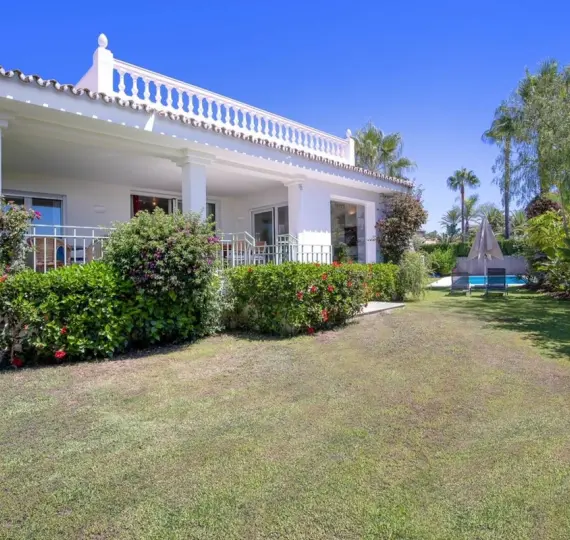 Long-term rent of detached villa in Marbesa