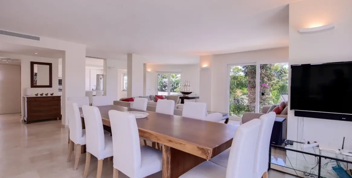 Long-term rent of detached villa in Marbesa 5