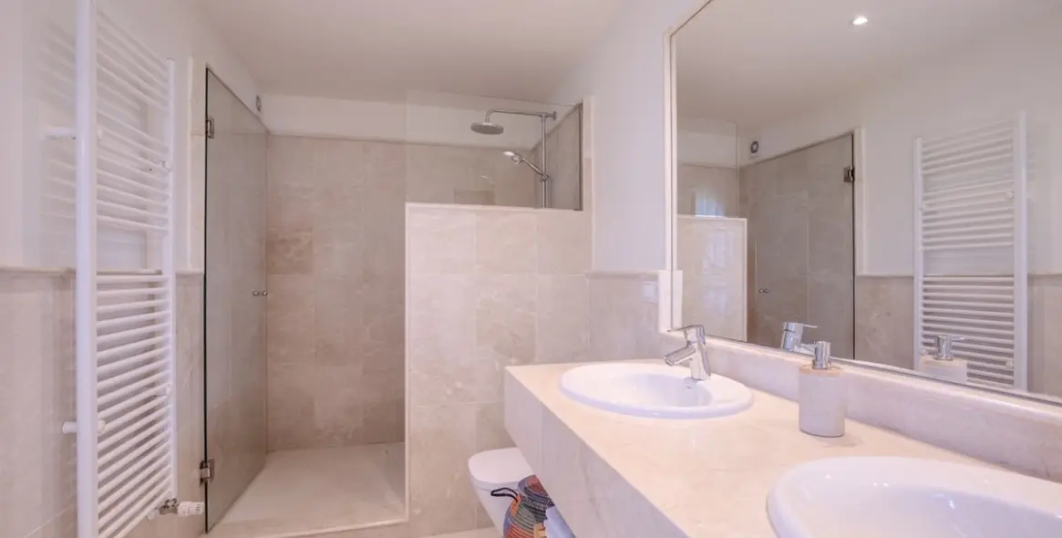 Long-term rent of detached villa in Marbesa 17