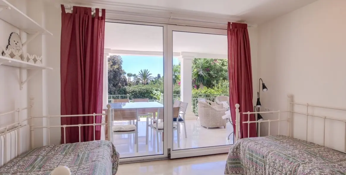 Долгосрочная аренда  отдельно стоящей виллы в Marbesa 15