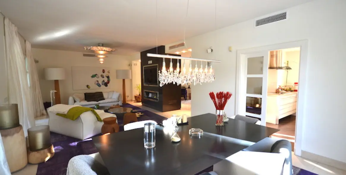 Long-term rent of detached villa in Nueva Andalucía 8