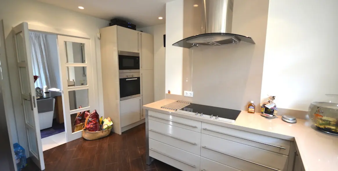 Long-term rent of detached villa in Nueva Andalucía 19