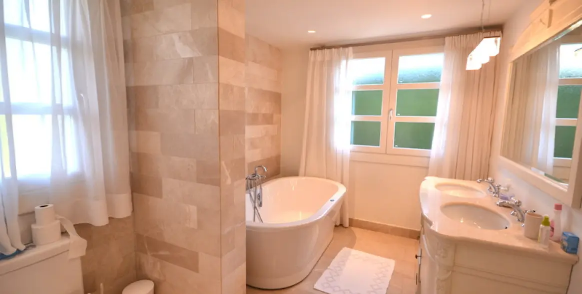 Долгосрочная аренда  отдельно стоящей виллы в Nueva Andalucía 23