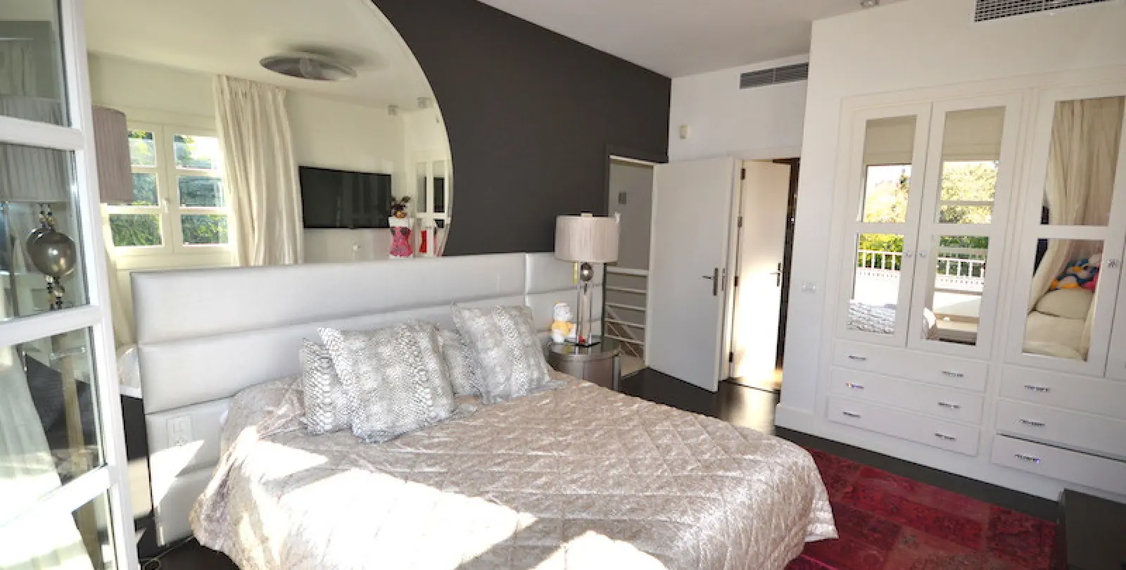 Long-term rent of detached villa in Nueva Andalucía 26