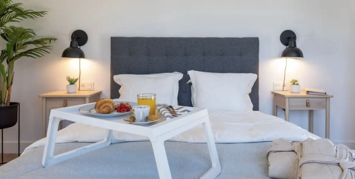 Long-term rent of detached villa in Nueva Andalucía 2