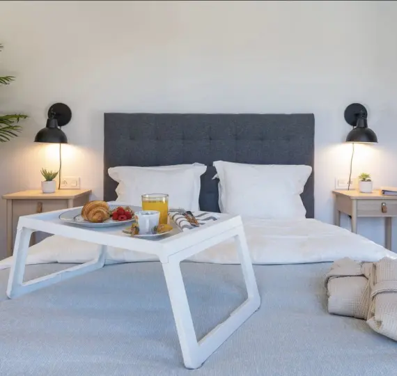 Long-term rent of detached villa in Nueva Andalucía