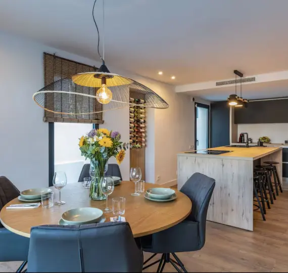 Long-term rent of detached villa in Nueva Andalucía