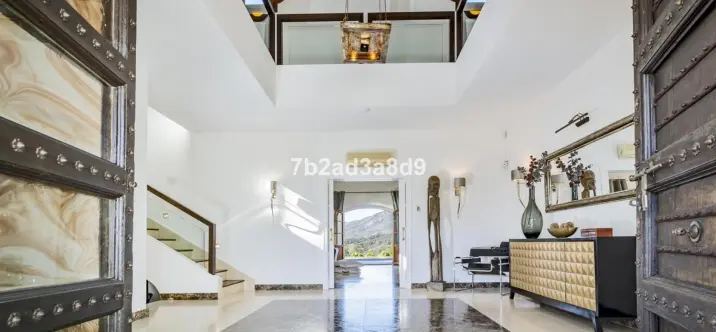 Long-term rent of detached villa in Benahavís 3