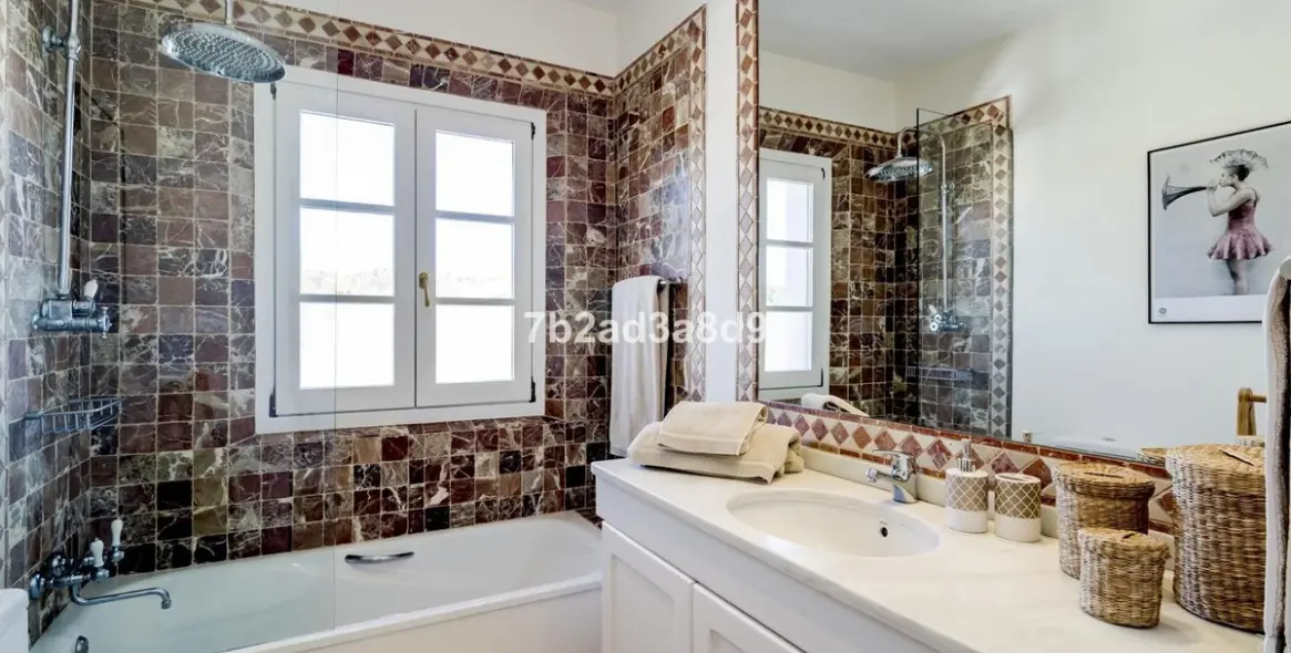 Long-term rent of detached villa in Benahavís 19