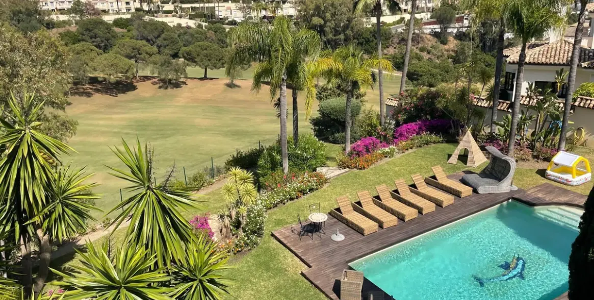 Long-term rent of detached villa in La Quinta 5