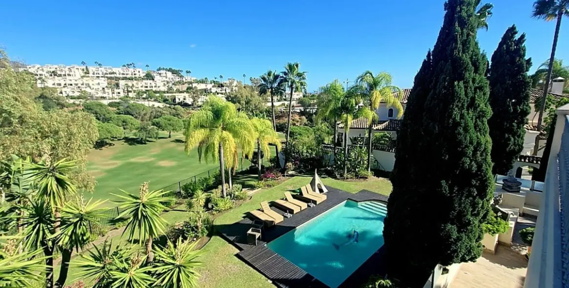 Долгосрочная аренда  отдельно стоящей виллы в La Quinta 28