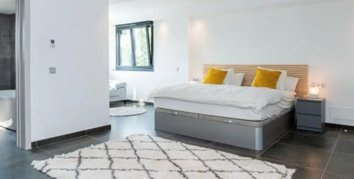 Long-term rent of detached villa in Nueva Andalucía 21