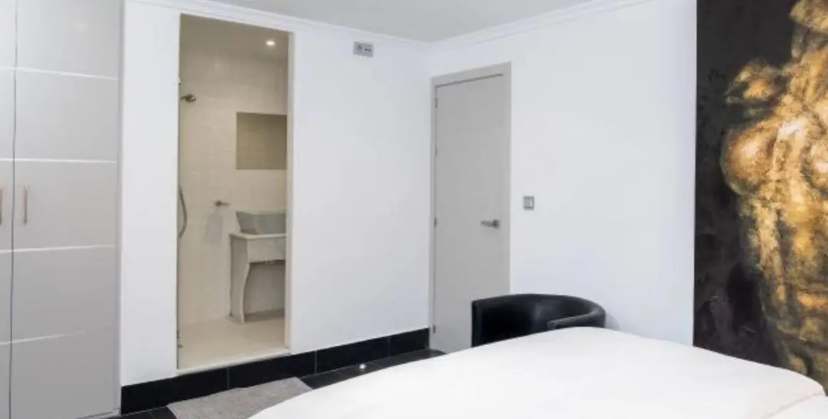 Long-term rent of detached villa in Nueva Andalucía 27