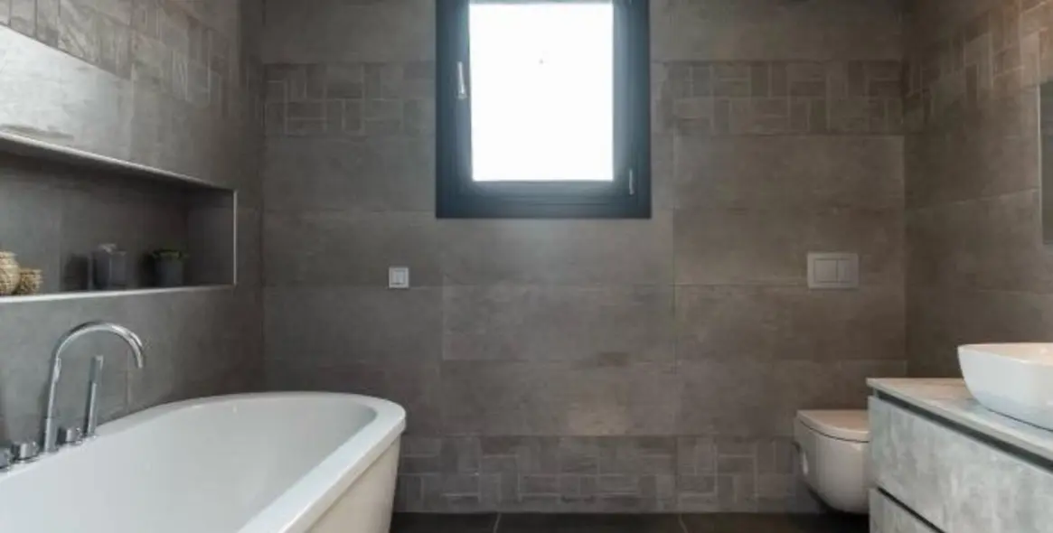 Long-term rent of detached villa in Nueva Andalucía 35