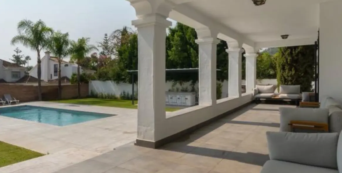 Long-term rent of detached villa in Nueva Andalucía 7