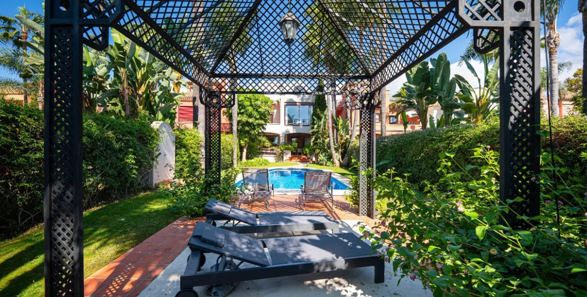 Долгосрочная аренда таунхауса в Nueva Andalucía 6