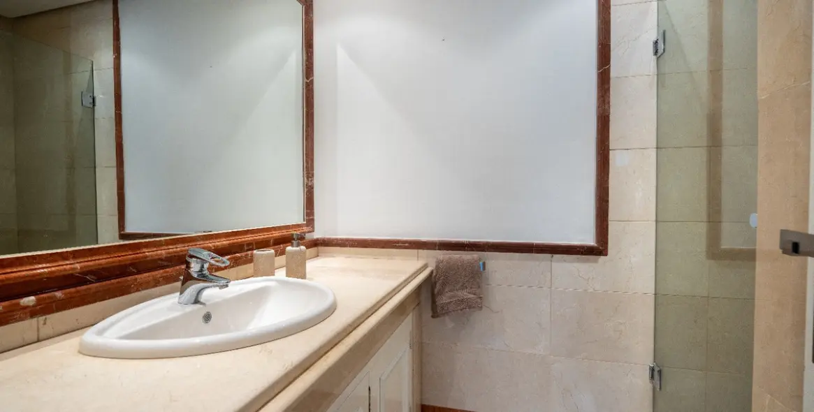 Alquiler a largo plazo de adosado en Nueva Andalucía 25