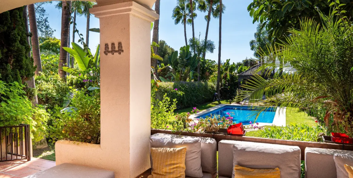 Alquiler a largo plazo de adosado en Nueva Andalucía 28