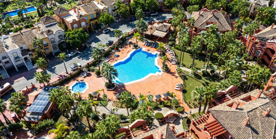 Alquiler a largo plazo de adosado en Nueva Andalucía 35