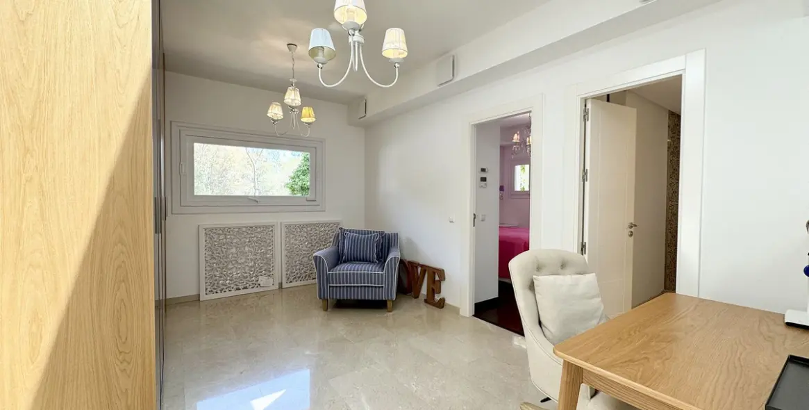 Long-term rent of detached villa in Elviria 21