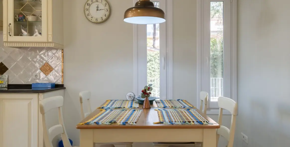 Long-term rent of detached villa in Elviria 43