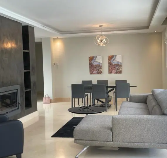 Long-term rent of detached villa in The Golden Mile