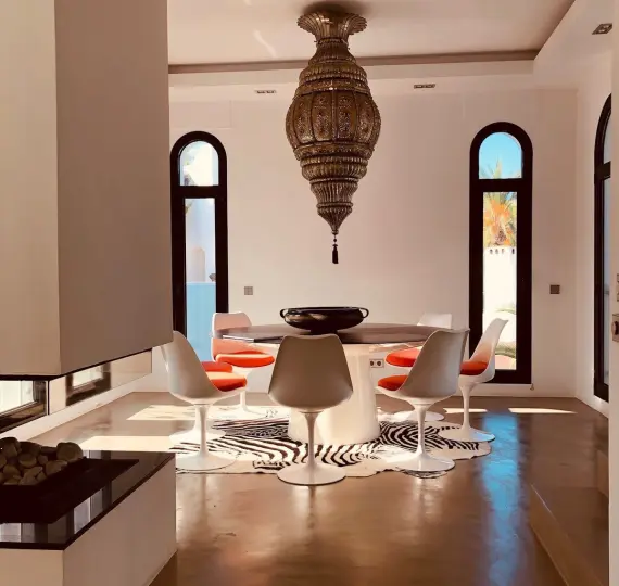 Long-term rent of detached villa in Nueva Andalucía