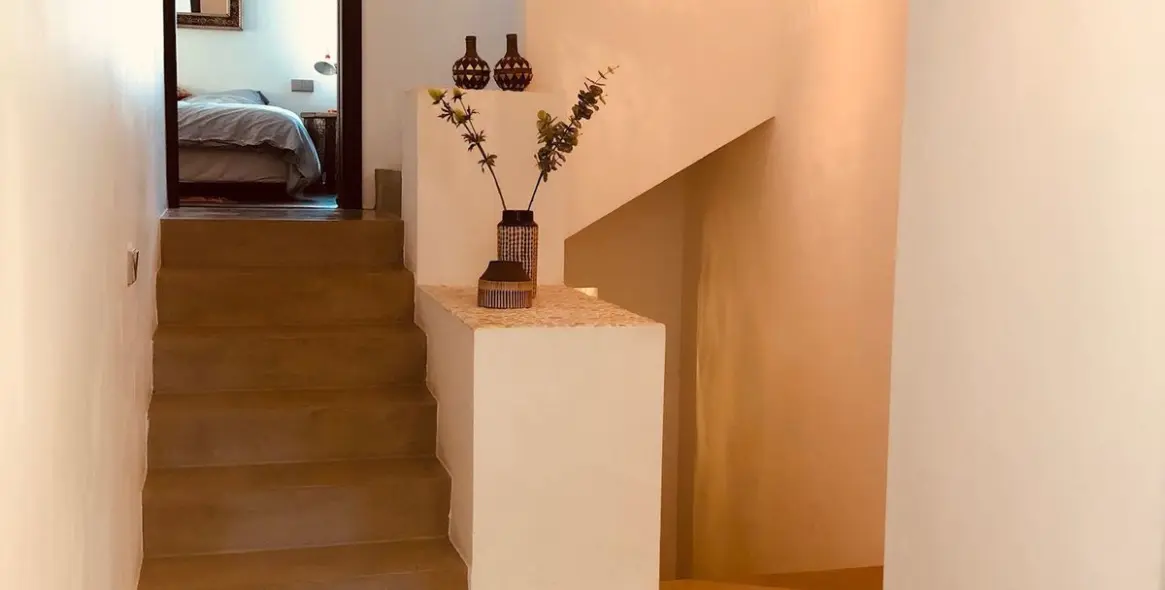 Long-term rent of detached villa in Nueva Andalucía 11