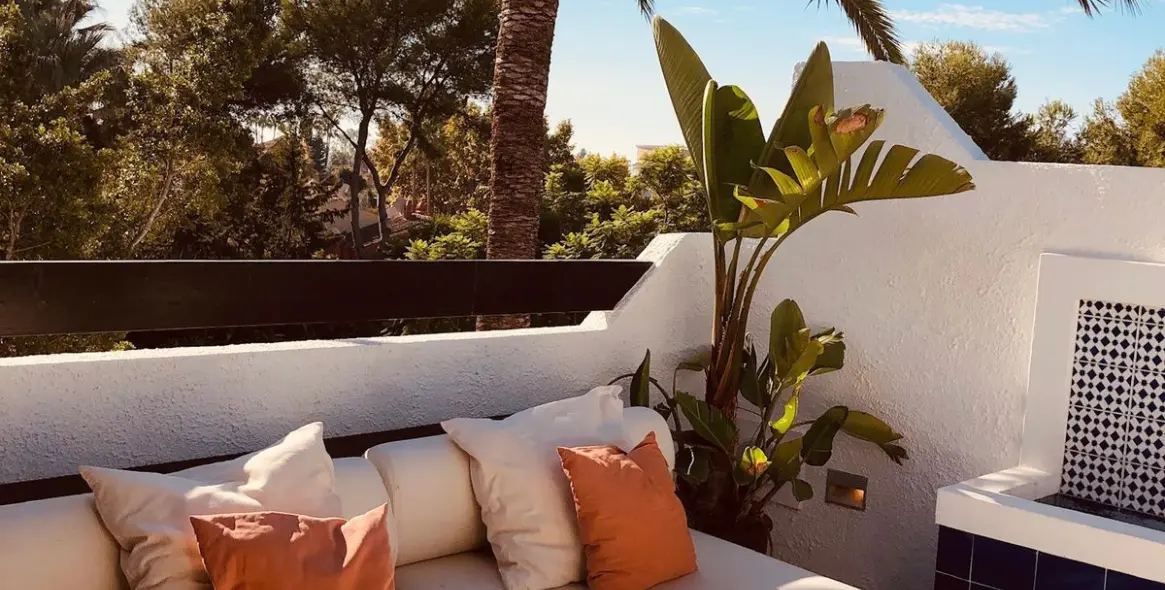 Long-term rent of detached villa in Nueva Andalucía 14