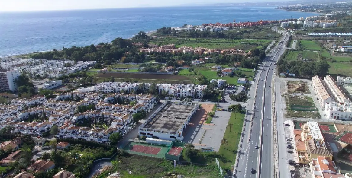 Long-term rent of business in Estepona 11