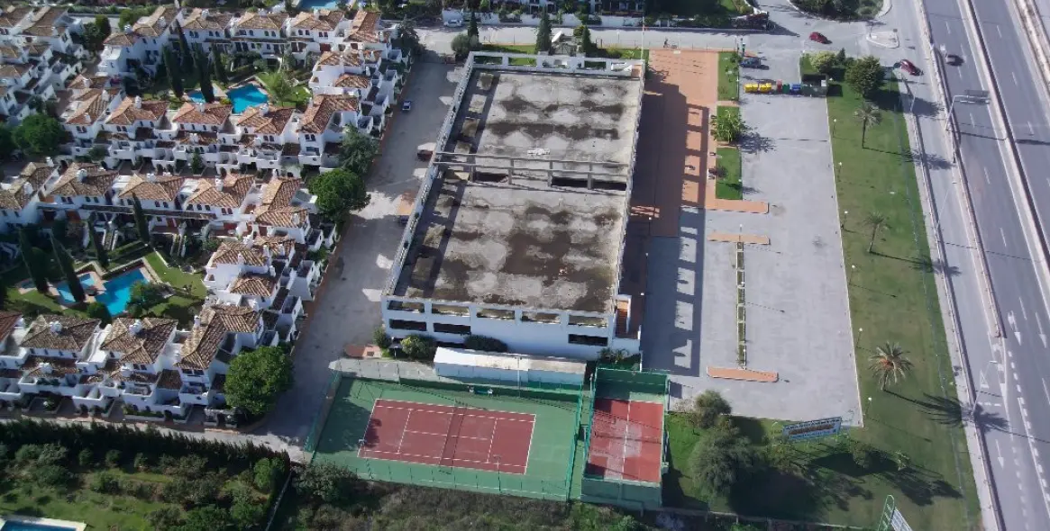 Long-term rent of business in Estepona 12