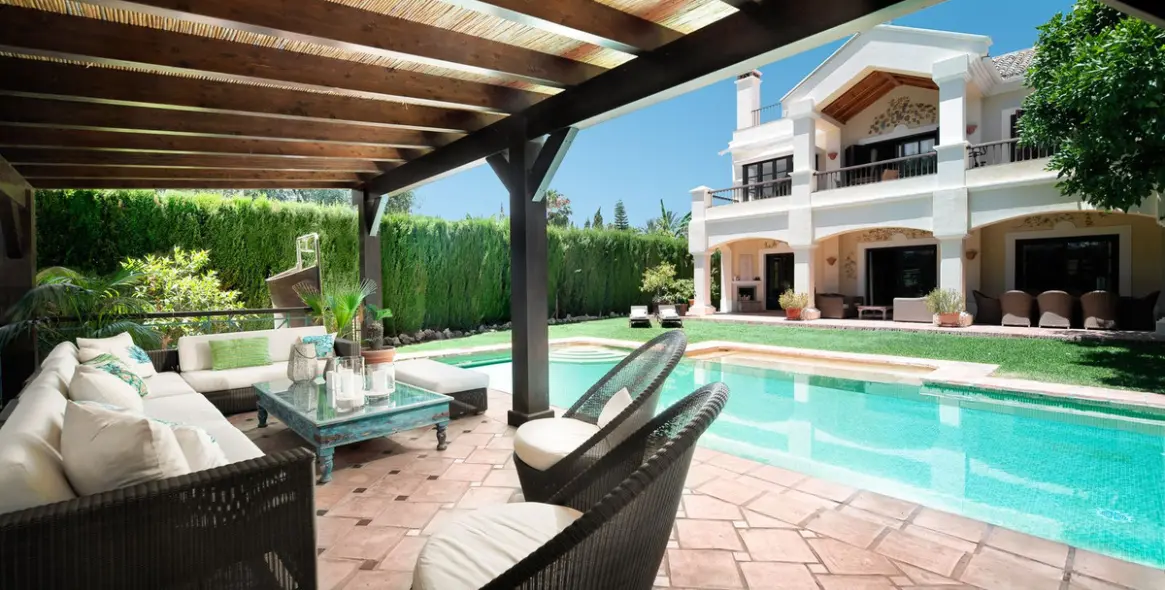 Long-term rent of detached villa in Marbella 3