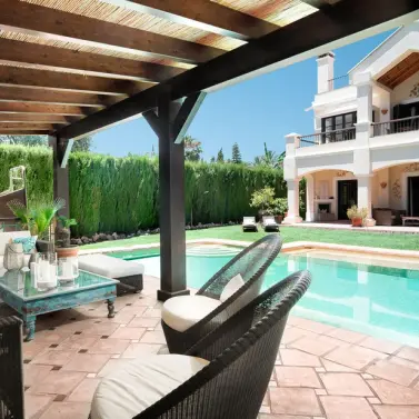 Alquiler a largo plazo de villa independiente en Marbella