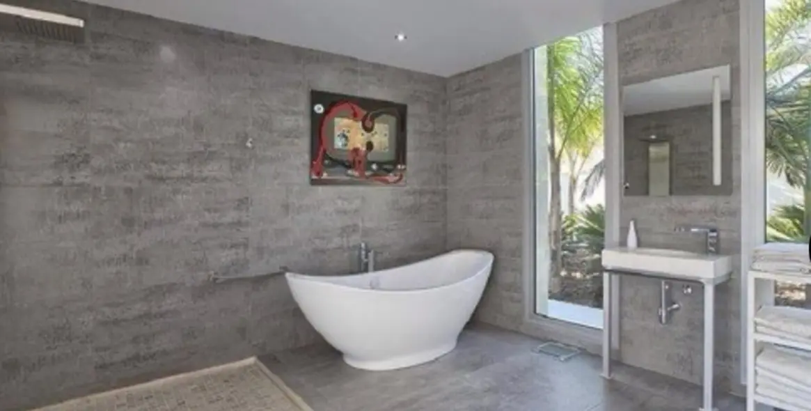 Long-term rent of detached villa in La Quinta 6