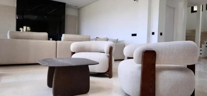 Long-term rent of detached villa in The Golden Mile 4