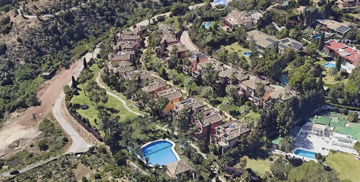 Long-term rent of detached villa in The Golden Mile 51