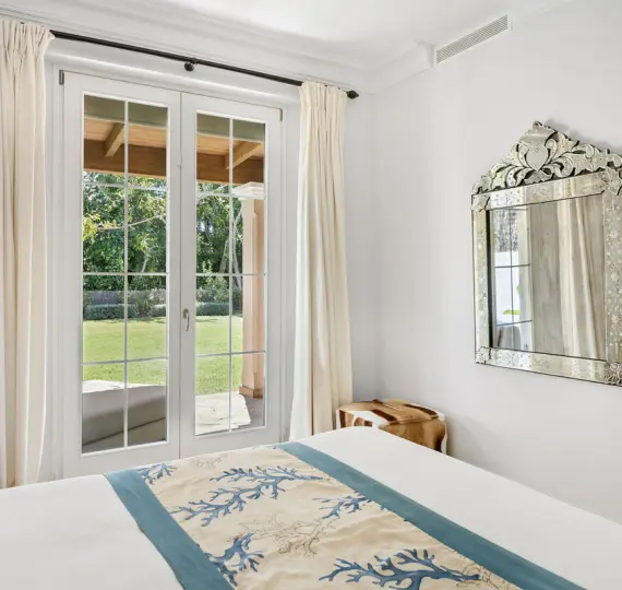 Long-term rent of detached villa in The Golden Mile